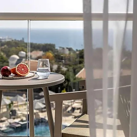 Cali & Designed For Adults By Louis 5*